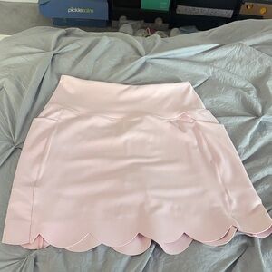 High-Rise Scalloped Hem Mini Skirt in Light Pink